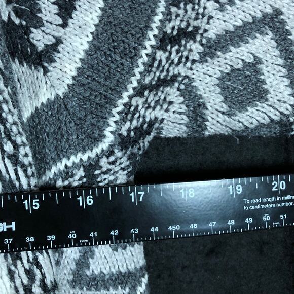 Old Navy Womens Sweater Gray Cardigan Aztec Waterfall Open Front Small - Picture 8 of 12